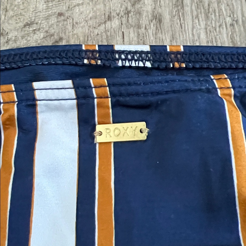 NWT Roxy Navy Striped Moderate Coverage Bikini Bottom. - Picture 3 of 8